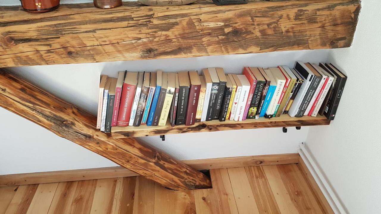 مبيت وإفطار Crivina  Sura Lu' Vasile. المظهر الخارجي الصورة